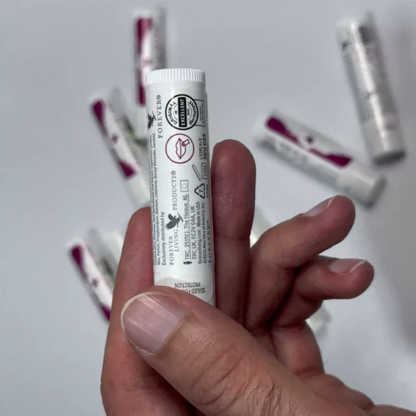 بالم لب فوراور حاوی عصاره آلوئه ورا Aloe Lips وزن 4 گرم - تصویر 2